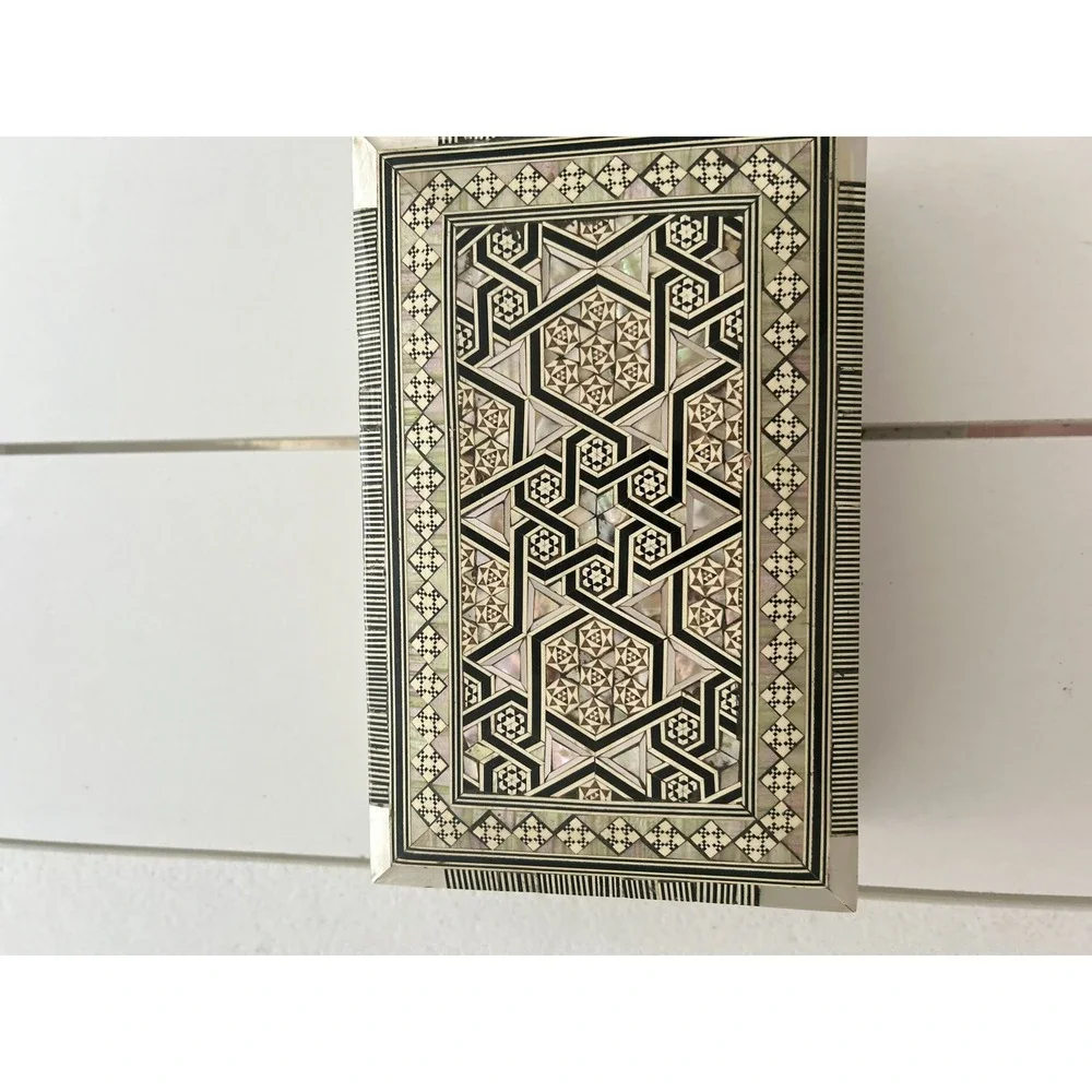 Vintage Marquetry Inlay Trinket Box Mother of Pearl Geometric Wood Jewelry Box